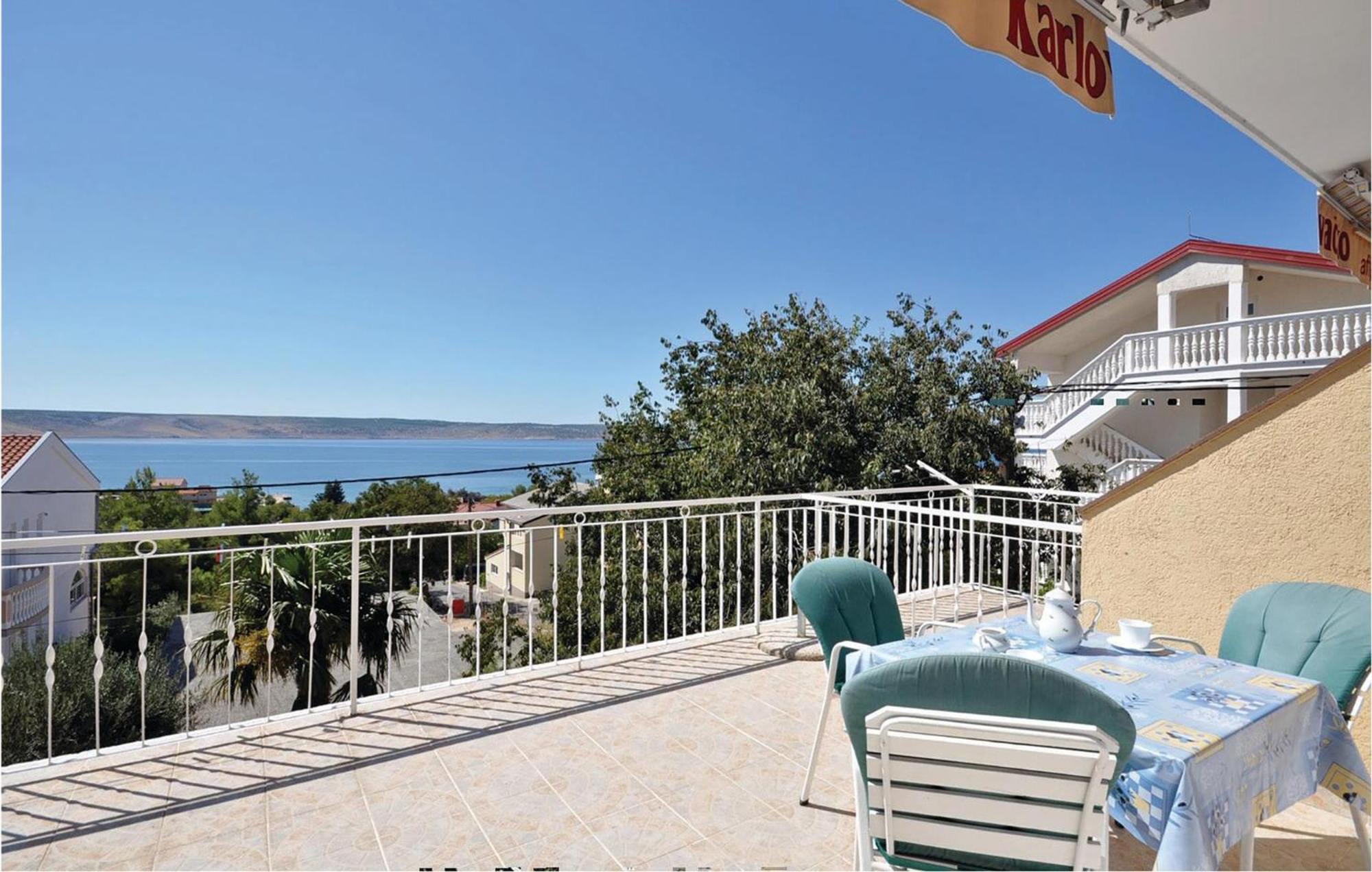2 Bedroom Lovely Apartment In Starigrad Paklenica Exterior photo