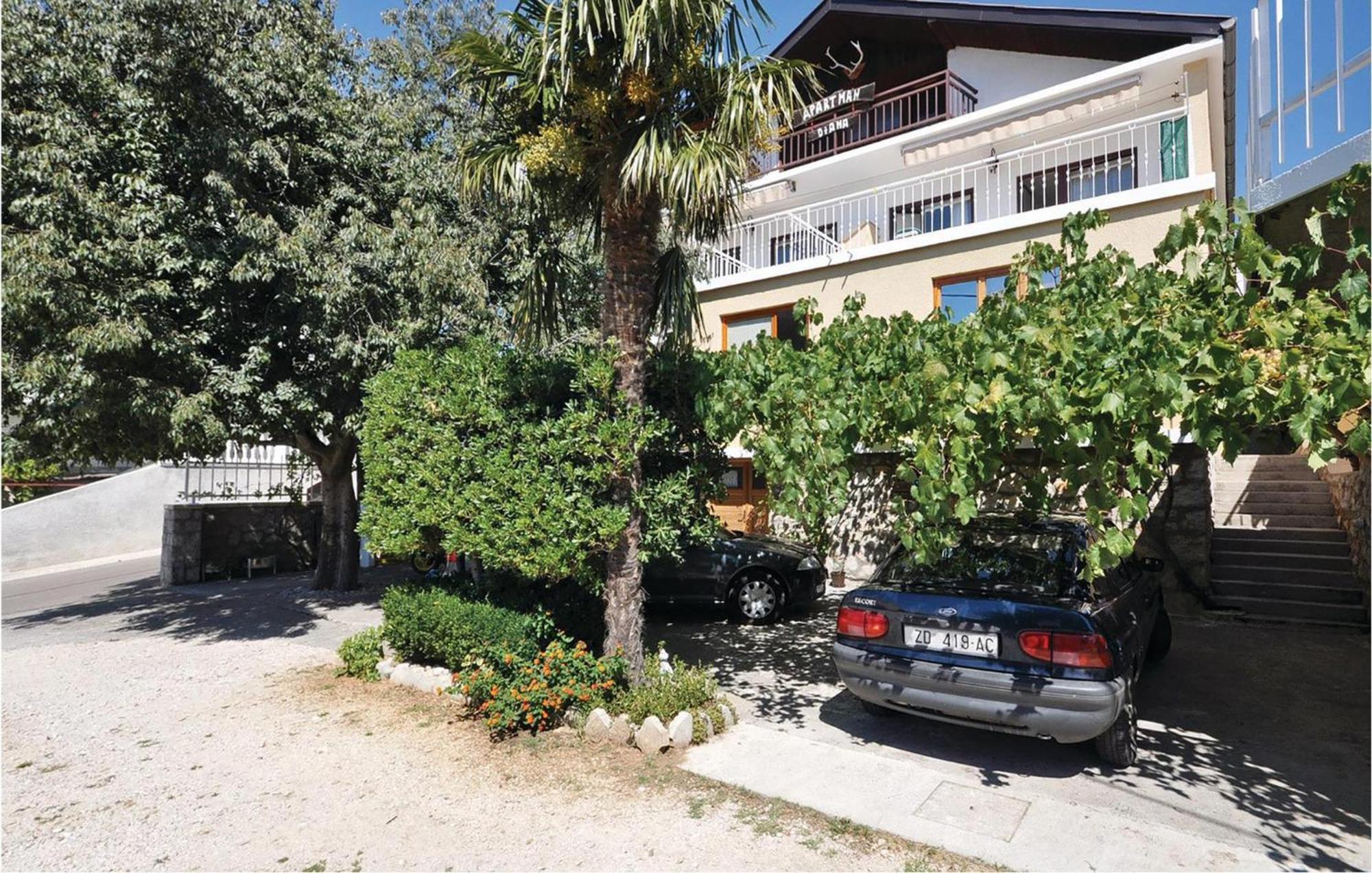 2 Bedroom Lovely Apartment In Starigrad Paklenica Exterior photo